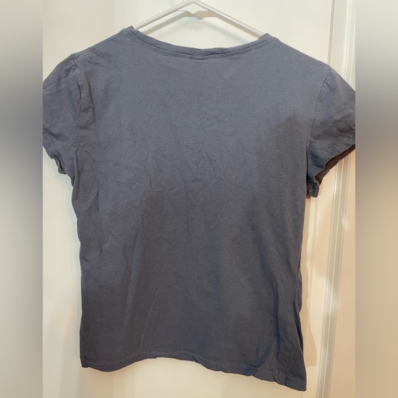 Gray Wildflower Tee - Picture 2 of 3